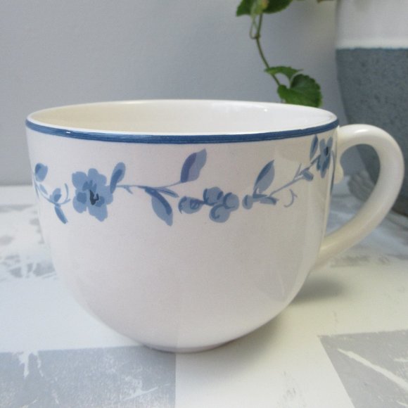 Cup Mug 12 oz White with Blue Flowers Rim by MSE / Martha Stewart Everyday - Picture 1 of 10